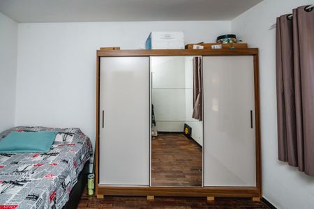 Casa à venda com 100m², 2 quartos e 15 vagasQuarto 1