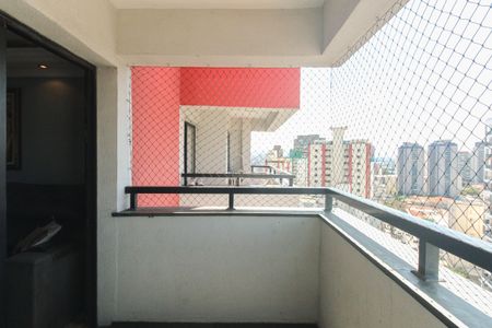 Apartamento para alugar com 60m², 2 quartos e 1 vaga Apartamento para alugar com 60m², 2 quartos e 1 vagaVaranda