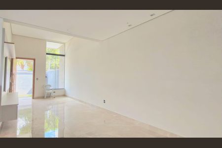 Sala de casa à venda com 3 quartos, 230m² em Várzea, Lagoa Santa