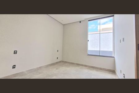 Casa à venda com 230m², 3 quartos e 2 vagasQuarto 2