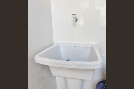 Casa à venda com 230m², 3 quartos e 2 vagasÁrea de Serviço