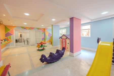 Apartamento à venda com 139m², 3 quartos e 1 vagaÁrea comum