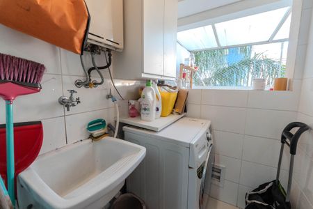 Apartamento à venda com 139m², 3 quartos e 1 vagaÁrea de Serviço