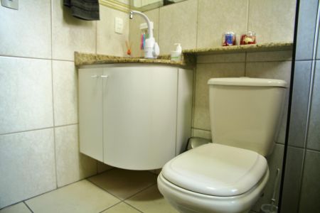 Casa à venda com 130m², 3 quartos e 2 vagasBanheiro Social