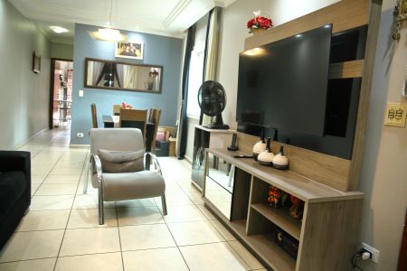 Casa à venda com 130m², 3 quartos e 2 vagasSala