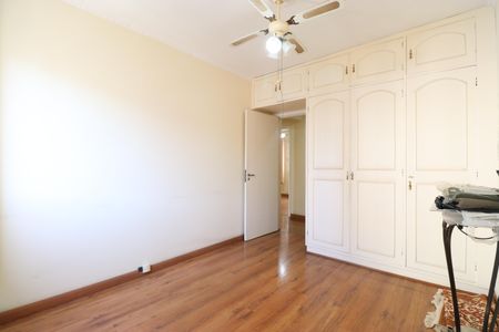 Apartamento à venda com 120m², 3 quartos e 2 vagasSuíte