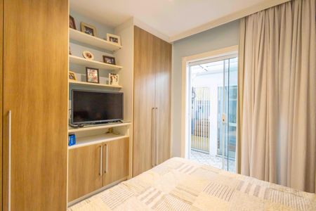 Casa de condomínio à venda com 354m², 4 quartos e 4 vagasSuíte 3