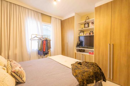 Casa de condomínio à venda com 354m², 4 quartos e 4 vagasSuíte 2