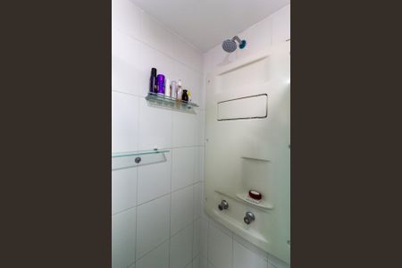 Apartamento à venda com 74m², 3 quartos e 2 vagas Apartamento à venda com 74m², 3 quartos e 2 vagasBanheiro Social