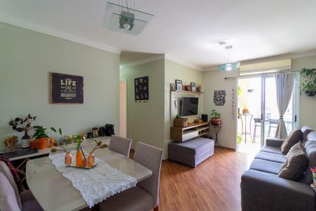 Sala de apartamento à venda com 3 quartos, 74m² em Usina Piratininga, São Paulo