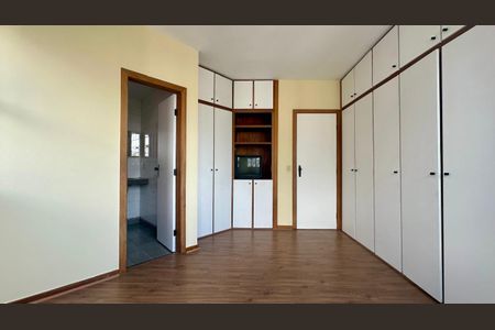 Apartamento à venda com 120m², 2 quartos e 2 vagas Apartamento à venda com 120m², 2 quartos e 2 vagasQuarto