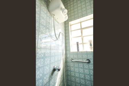 Casa para alugar com 180m², 3 quartos e 2 vagas Casa para alugar com 180m², 3 quartos e 2 vagasBanheiro social 01