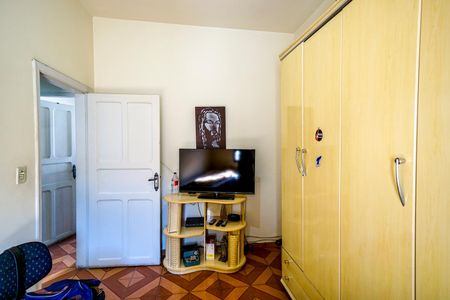 Casa para alugar com 180m², 3 quartos e 2 vagas Casa para alugar com 180m², 3 quartos e 2 vagasQuarto 01