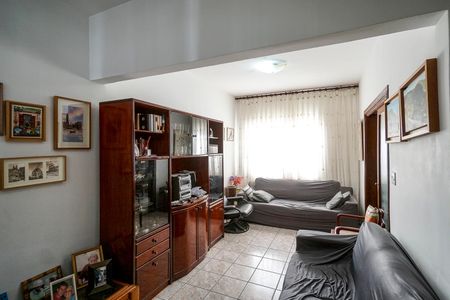 Casa para alugar com 180m², 3 quartos e 2 vagas Casa para alugar com 180m², 3 quartos e 2 vagasSala