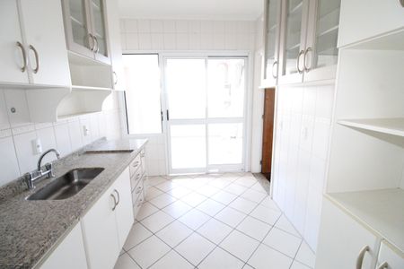Apartamento para alugar com 112m², 3 quartos e 2 vagasCozinha