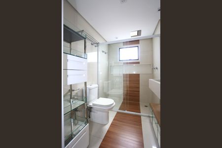 Apartamento para alugar com 305m², 4 quartos e 3 vagas Apartamento para alugar com 305m², 4 quartos e 3 vagasBanheiro da Suíte 2