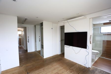 Apartamento para alugar com 305m², 4 quartos e 3 vagas Apartamento para alugar com 305m², 4 quartos e 3 vagasSuíte 2