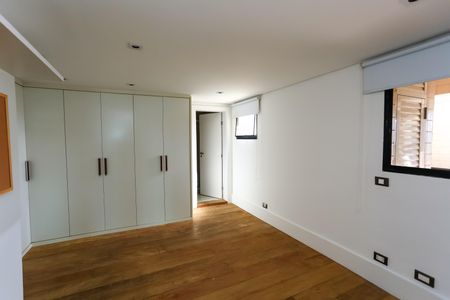 Apartamento para alugar com 305m², 4 quartos e 3 vagas Apartamento para alugar com 305m², 4 quartos e 3 vagasSuíte 1