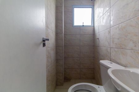 Banheiro Social de apartamento à venda com 1 quarto, 30m² em Vila Bela, São Paulo