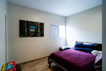 Casa de condomínio para alugar com 160m², 4 quartos e 4 vagasSuíte 2