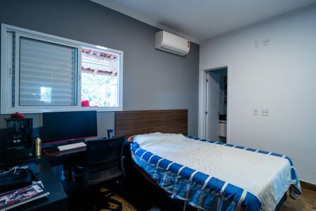 Casa de condomínio para alugar com 160m², 4 quartos e 4 vagasSuíte 1