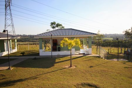 Casa de condomínio para alugar com 160m², 4 quartos e 4 vagasÁrea comum - Churrasqueira