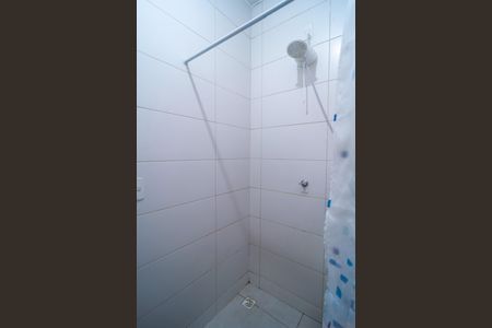 Casa de condomínio para alugar com 160m², 4 quartos e 4 vagasBanheiro da Suíte 2