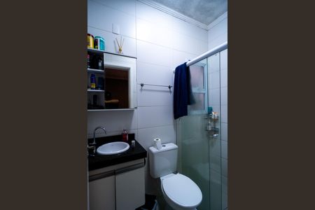 Casa de condomínio para alugar com 160m², 4 quartos e 4 vagasBanheiro da Suíte 1