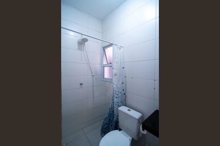 Casa de condomínio para alugar com 160m², 4 quartos e 4 vagasBanheiro da Suíte 2