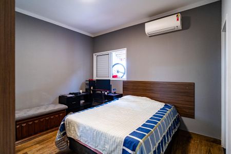 Casa de condomínio para alugar com 160m², 4 quartos e 4 vagasSuíte 1