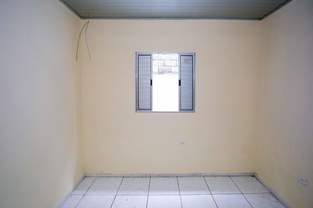Quarto de casa para alugar com 1 quarto, 50m² em Canhema, Diadema