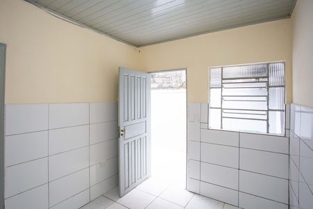 Sala de casa para alugar com 1 quarto, 50m² em Canhema, Diadema