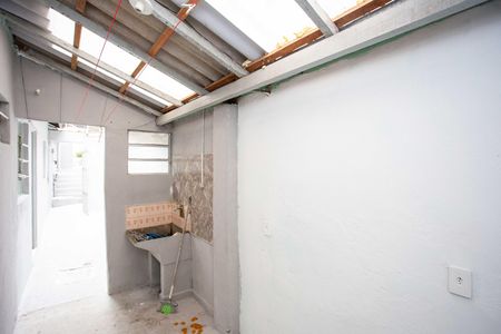 Casa para alugar com 50m², 1 quarto e sem vagaÁrea de Serviço