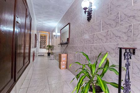 Apartamento para alugar com 100m², 2 quartos e sem vagaHall social