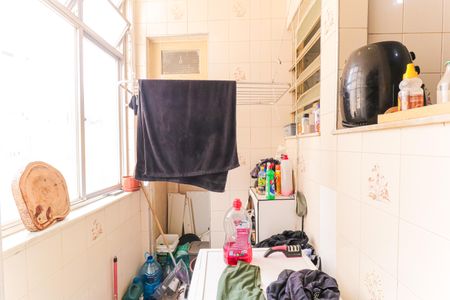 Apartamento para alugar com 100m², 2 quartos e sem vagaÁrea de Serviço