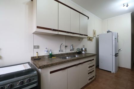 Apartamento para alugar com 150m², 4 quartos e 2 vagasCozinha