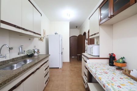 Apartamento para alugar com 150m², 4 quartos e 2 vagasCozinha