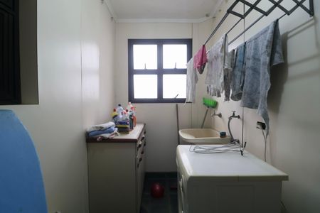 Apartamento para alugar com 150m², 4 quartos e 2 vagasÁrea de Serviço