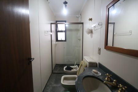 Apartamento para alugar com 150m², 4 quartos e 2 vagasBanheiro Suíte 2