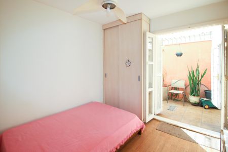 Apartamento à venda com 190m², 3 quartos e 2 vagas Apartamento à venda com 190m², 3 quartos e 2 vagasQuarto 1