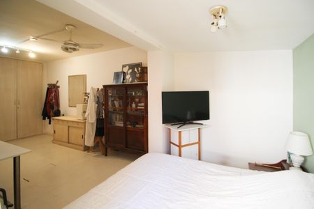 Apartamento à venda com 190m², 3 quartos e 2 vagas Apartamento à venda com 190m², 3 quartos e 2 vagasQuarto 2