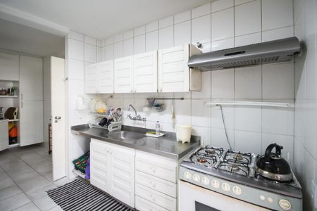 Apartamento à venda com 190m², 3 quartos e 2 vagas Apartamento à venda com 190m², 3 quartos e 2 vagasCozinha