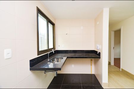 Apartamento à venda com 70m², 2 quartos e 2 vagasCozinha