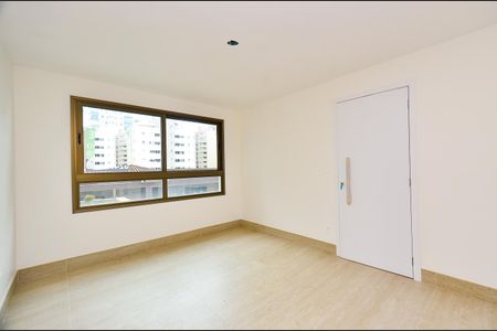 Sala de apartamento à venda com 2 quartos, 70m² em Lourdes, Belo Horizonte