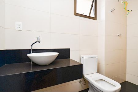 Apartamento à venda com 70m², 2 quartos e 2 vagasBanheiro Suite
