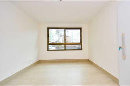 Apartamento à venda com 70m², 2 quartos e 2 vagasSala