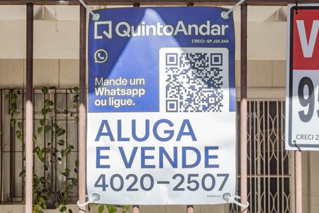 Casa à venda com 111m², 3 quartos e 1 vagaPlaquinha