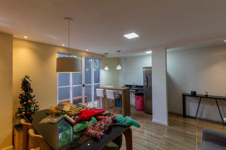 Apartamento à venda com 67m², 3 quartos e sem vagaÁrea Comum - Espaço Gourmet