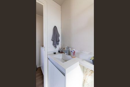 Apartamento à venda com 67m², 3 quartos e sem vagaBanheiro da Suíte