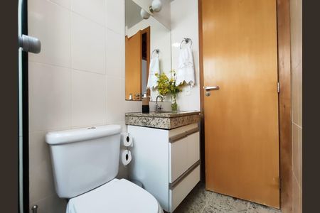 Apartamento à venda com 69m², 3 quartos e 2 vagasLavabo